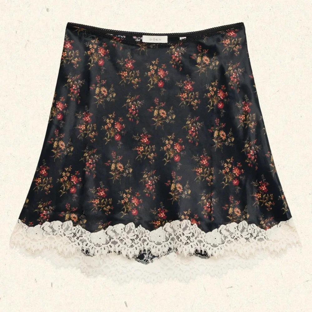 DÔEN Giulietta Skirt in Fleur Du Palais Size XXL